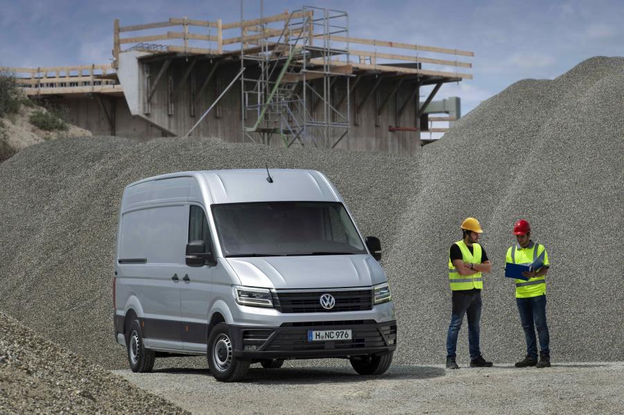  Volkswagen Crafter High Roof Van 2016 года  (фото 19 из 49)